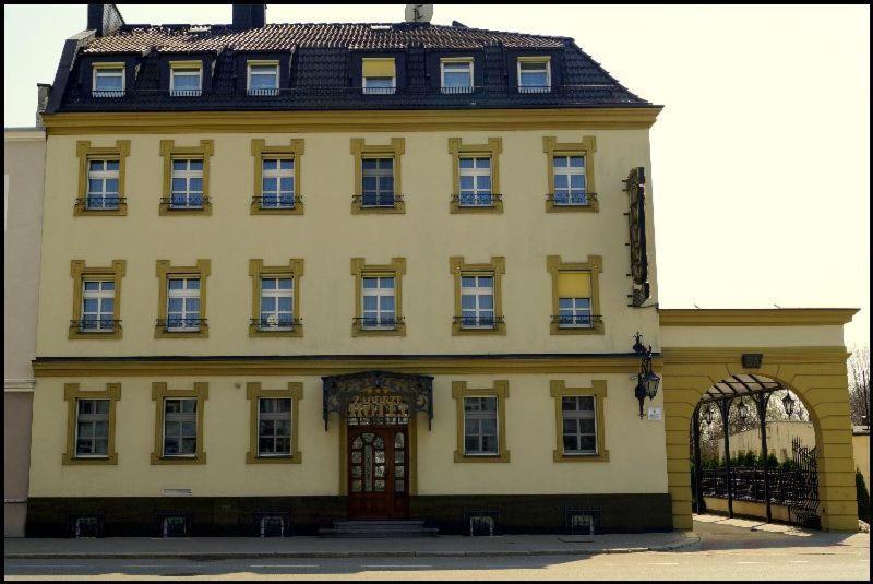 Hotel Zaodrze Opole Extérieur photo
